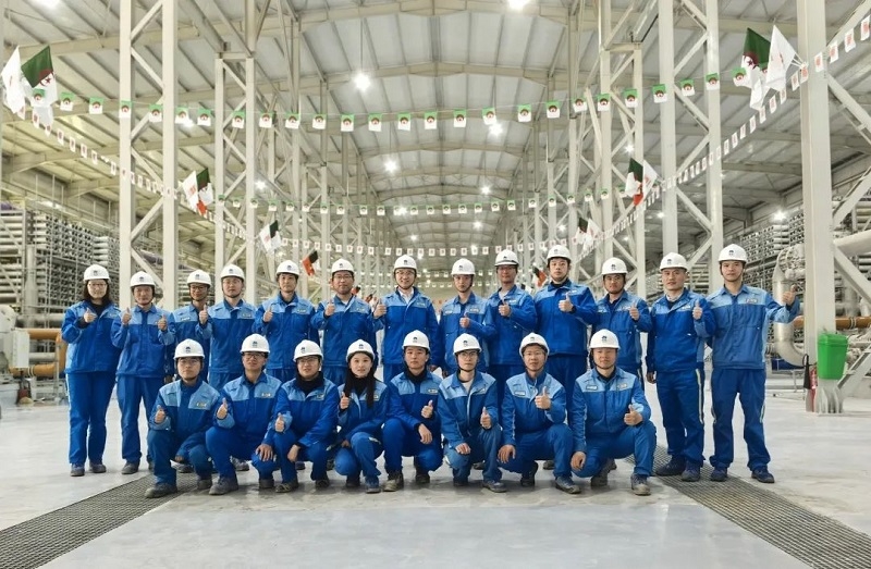 阿爾及利亞總統(tǒng)親臨奧蘭海水淡化項(xiàng)目，見證“海上水庫”惠澤民生